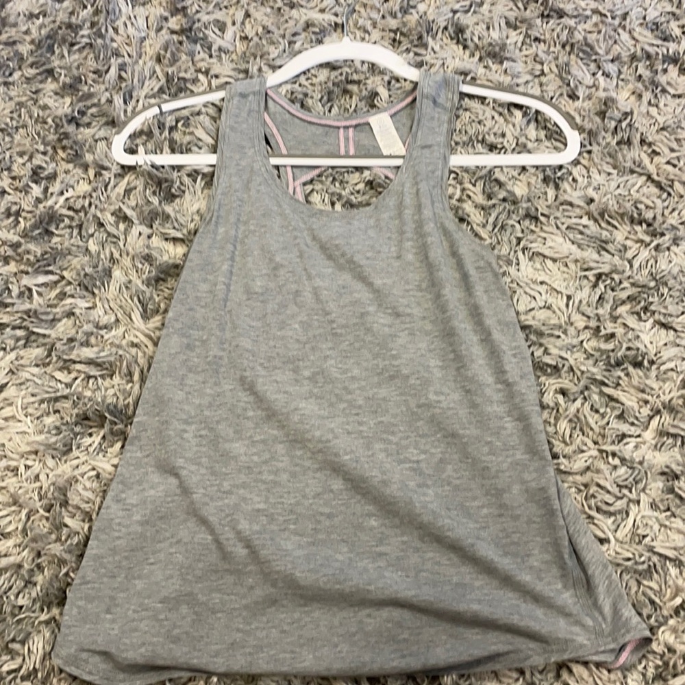 Ivivva tank top